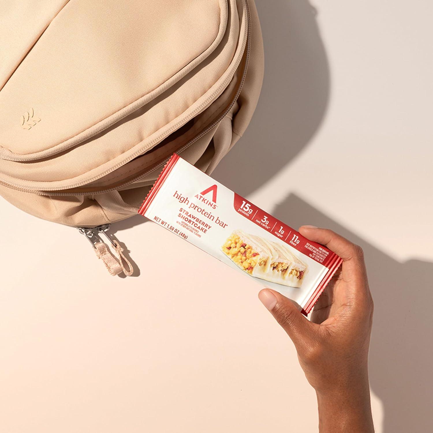image:imageAtkins Chocolate Almond Caramel High Protein Bars Keto Snacks 15g Protein 3g Net Carbs 1g Sugar Gluten Free Protein Bars High Fiber Snacks Low Sugar 4 Count Pack of 6Strawberry Shortcake
